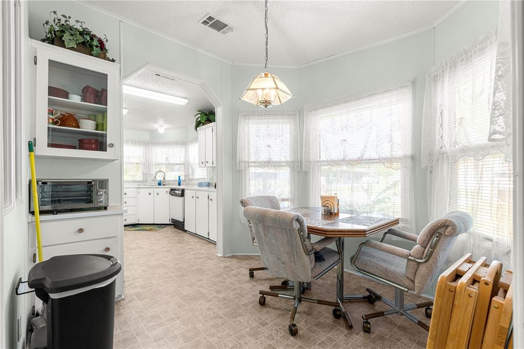 待售: $159,900 (2 贝兹, 2 浴室, 1531 平方英尺)