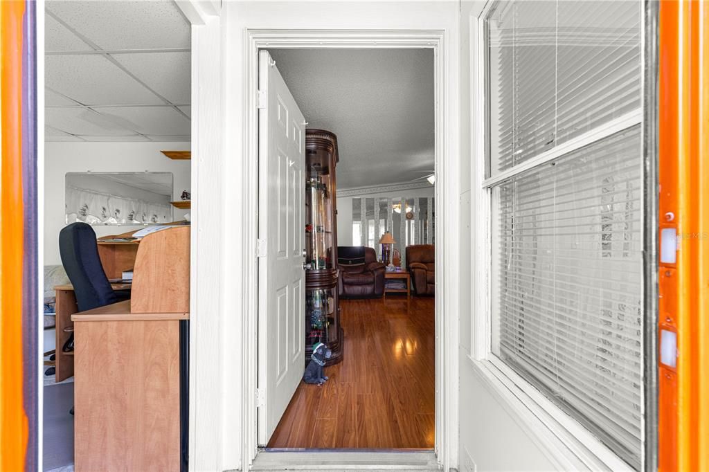 待售: $159,900 (2 贝兹, 2 浴室, 1531 平方英尺)