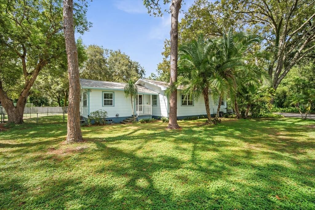 Activo con contrato: $725,000 (3 camas, 1 baños, 1540 Pies cuadrados)