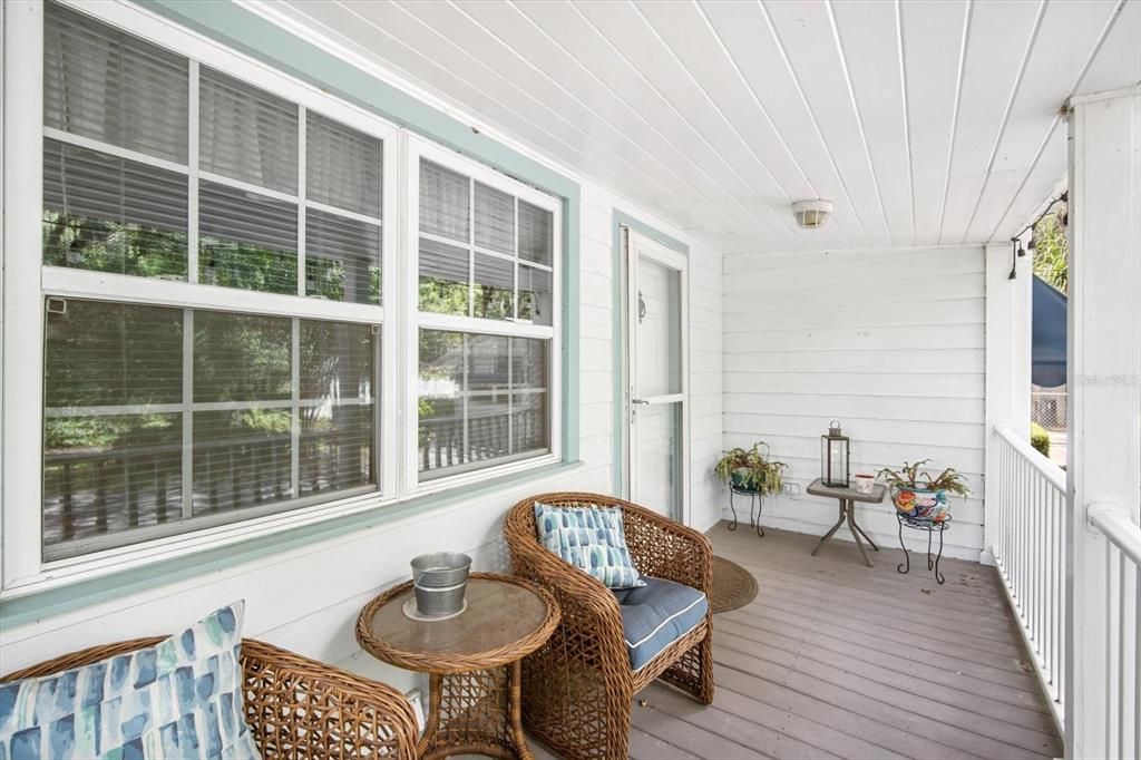 Activo con contrato: $725,000 (3 camas, 1 baños, 1540 Pies cuadrados)