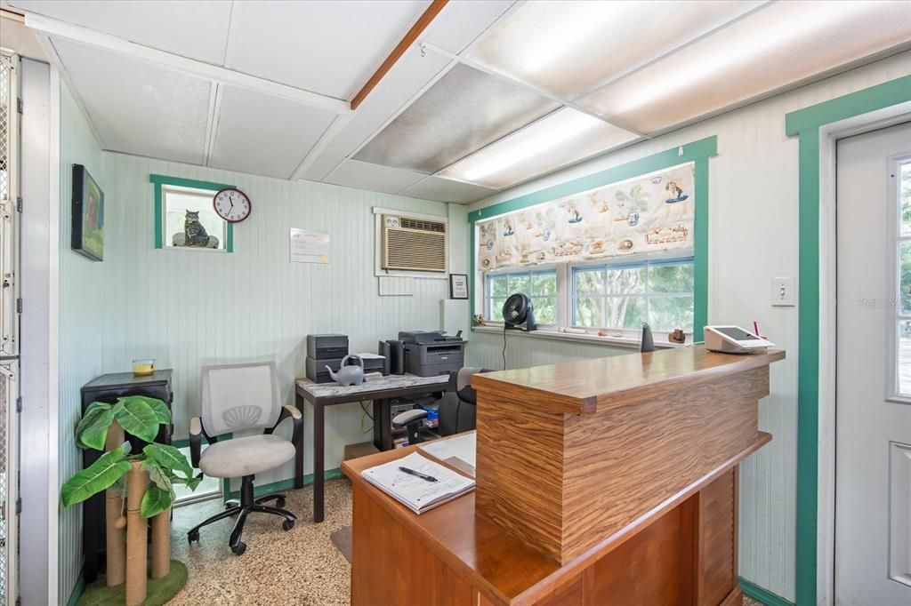 Activo con contrato: $725,000 (3 camas, 1 baños, 1540 Pies cuadrados)