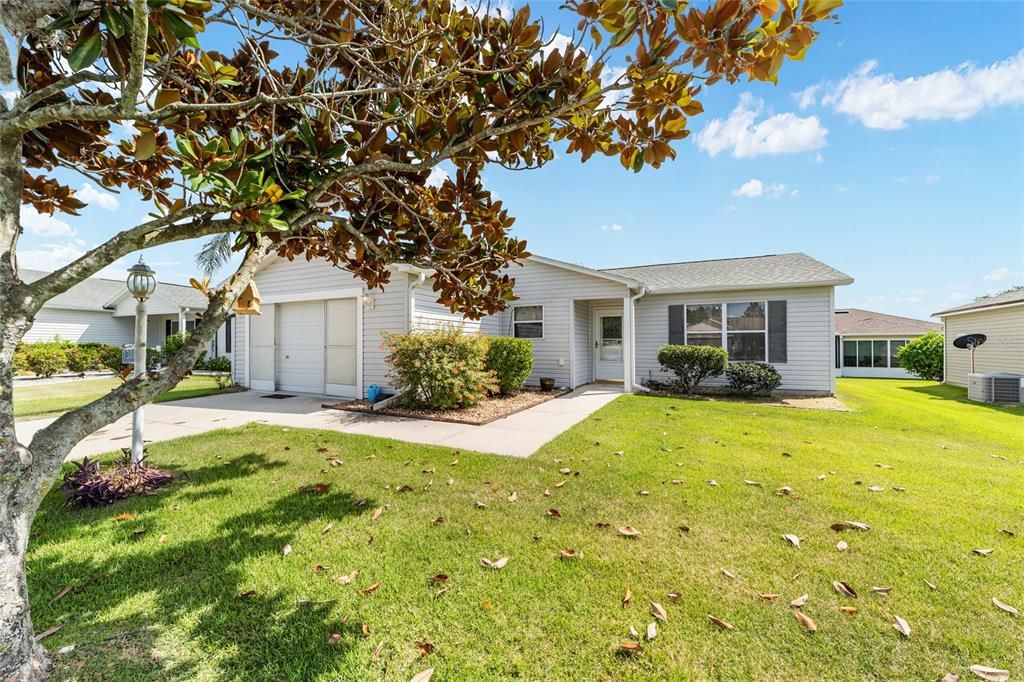 Под контрактом: $260,000 (3 спален, 2 ванн, 1240 Квадратных фут)