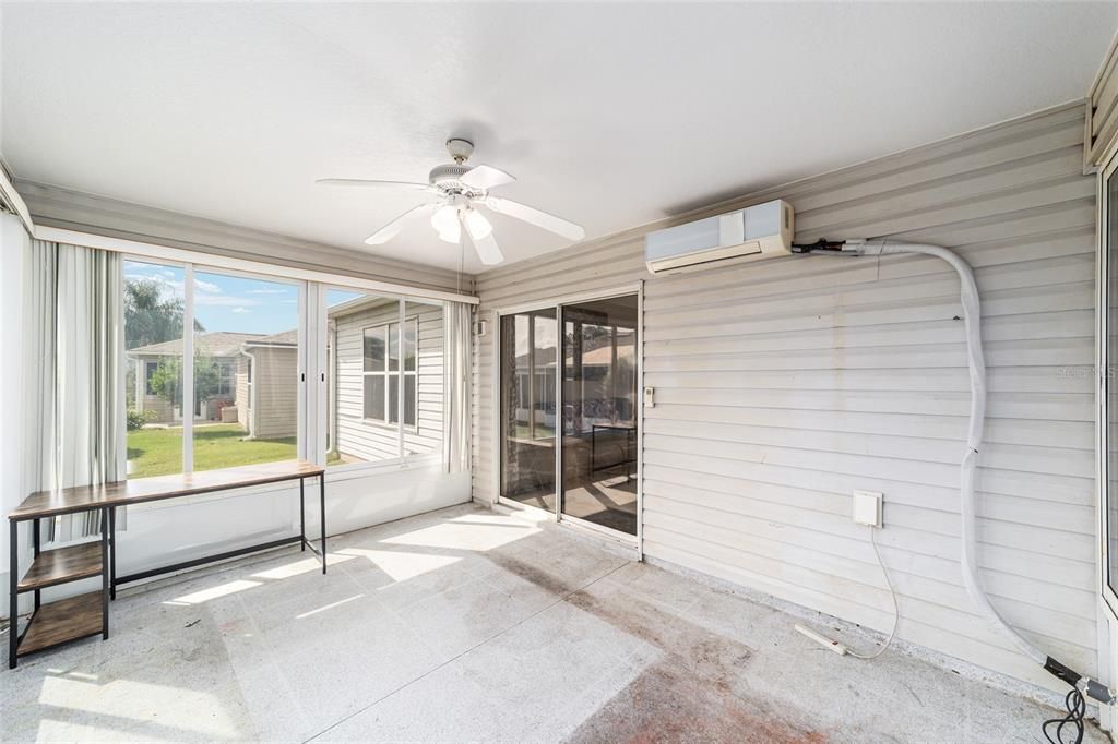 Под контрактом: $260,000 (3 спален, 2 ванн, 1240 Квадратных фут)