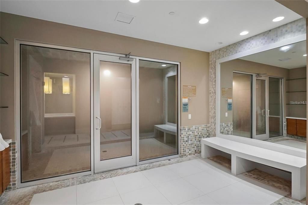 На продажу: $332,000 (2 спален, 2 ванн, 1670 Квадратных фут)