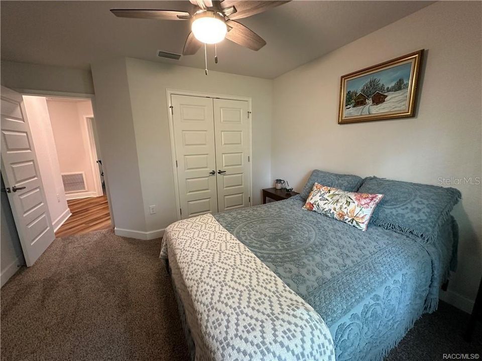 Activo con contrato: $295,000 (3 camas, 2 baños, 1803 Pies cuadrados)