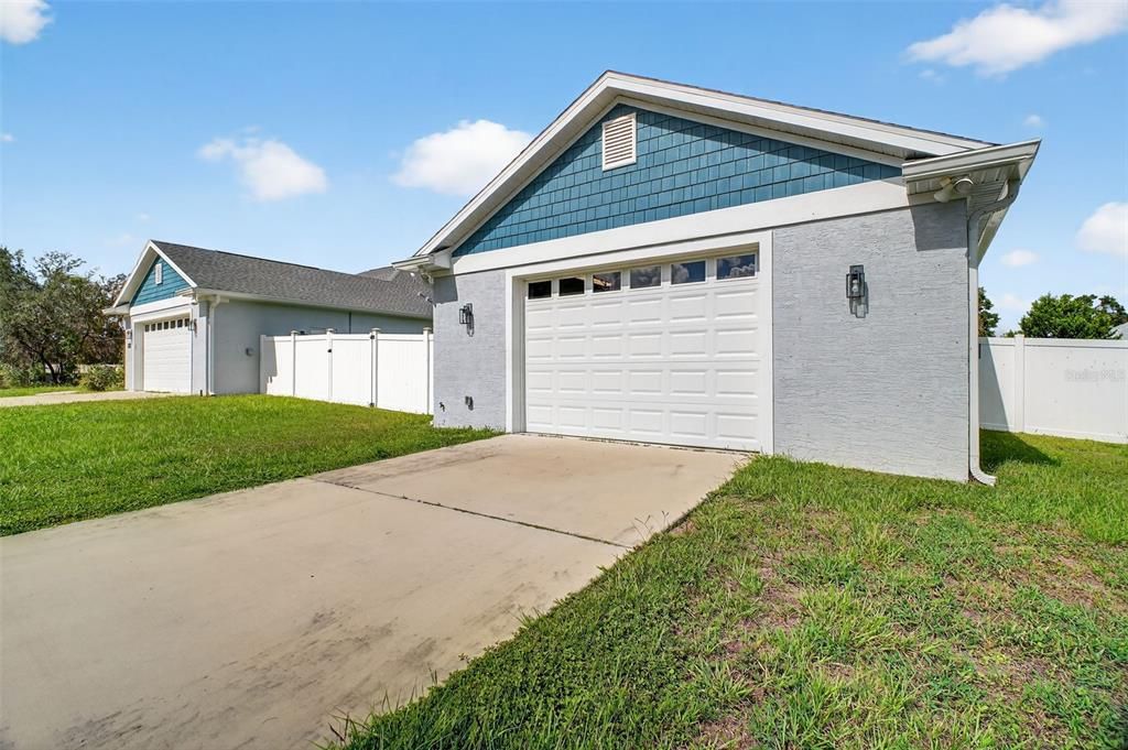 For Sale: $525,000 (3 beds, 2 baths, 2356 Square Feet)