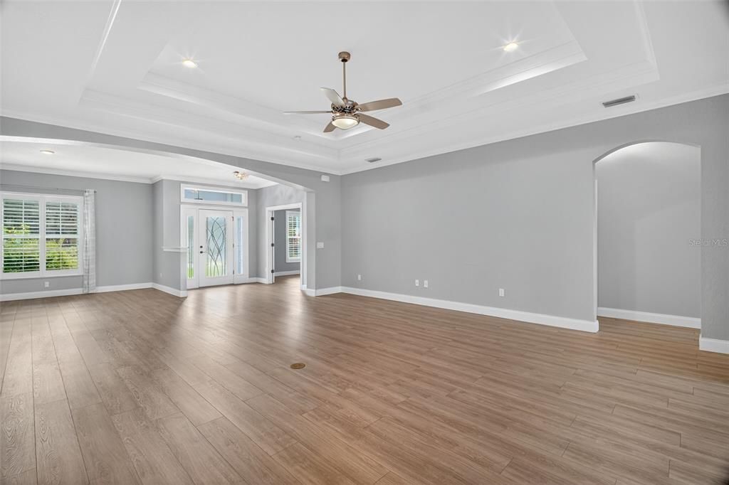 For Sale: $525,000 (3 beds, 2 baths, 2356 Square Feet)