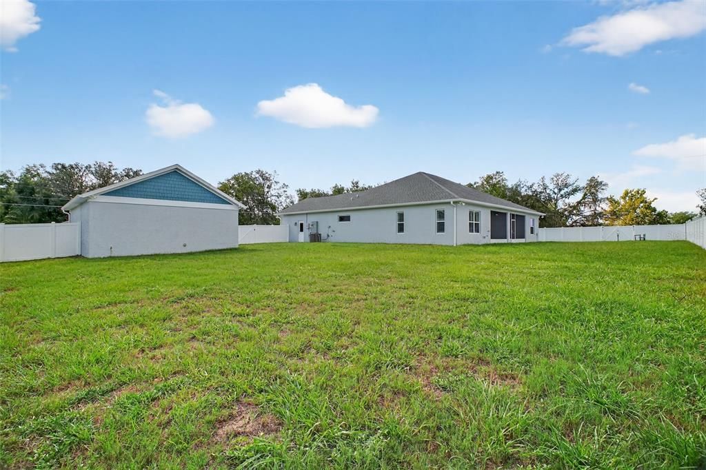 For Sale: $525,000 (3 beds, 2 baths, 2356 Square Feet)