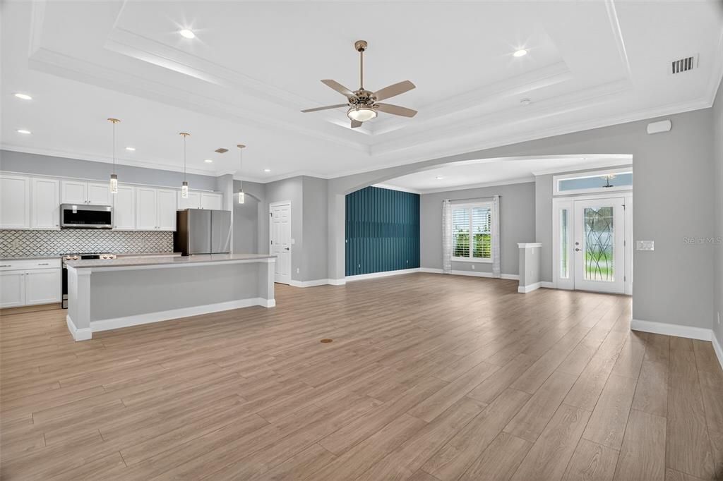 For Sale: $525,000 (3 beds, 2 baths, 2356 Square Feet)