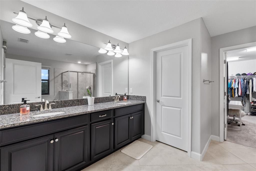 出租: $3,500 (4 贝兹, 2 浴室, 3034 平方英尺)