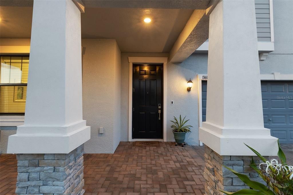 出租: $3,500 (4 贝兹, 2 浴室, 3034 平方英尺)