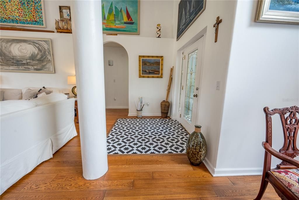 For Sale: $1,390,000 (5 beds, 3 baths, 3284 Square Feet)