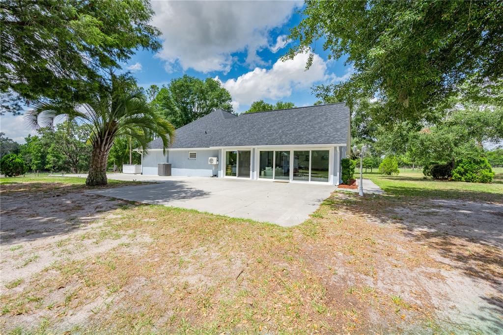 For Sale: $1,390,000 (5 beds, 3 baths, 3284 Square Feet)