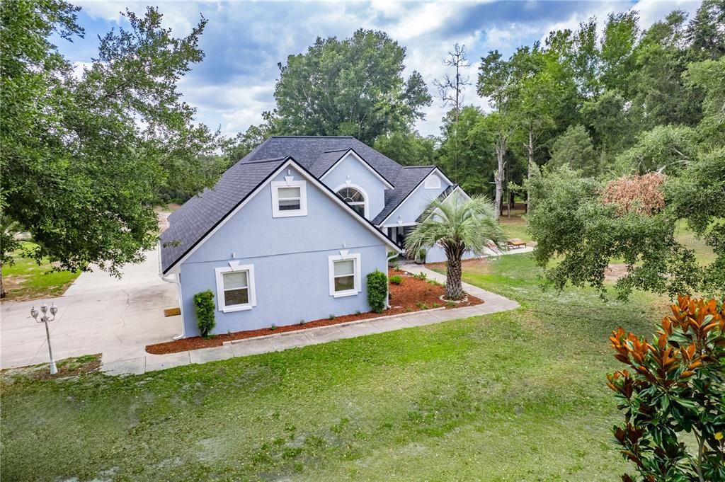 For Sale: $1,390,000 (5 beds, 3 baths, 3284 Square Feet)