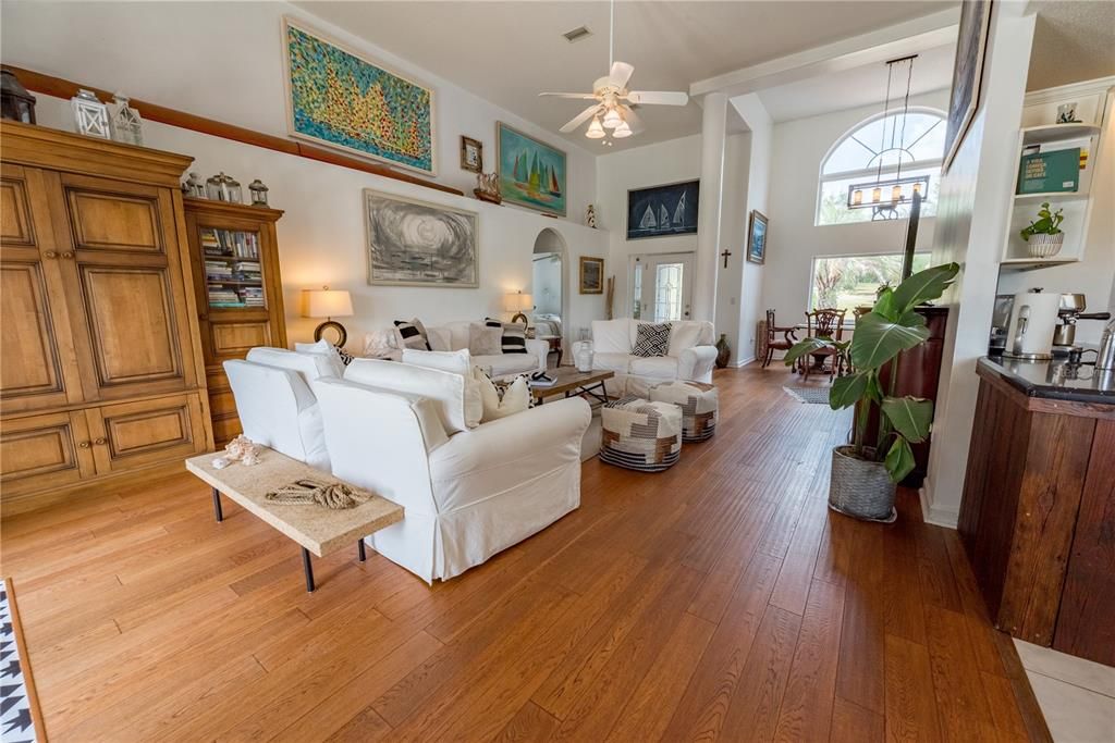 For Sale: $1,390,000 (5 beds, 3 baths, 3284 Square Feet)