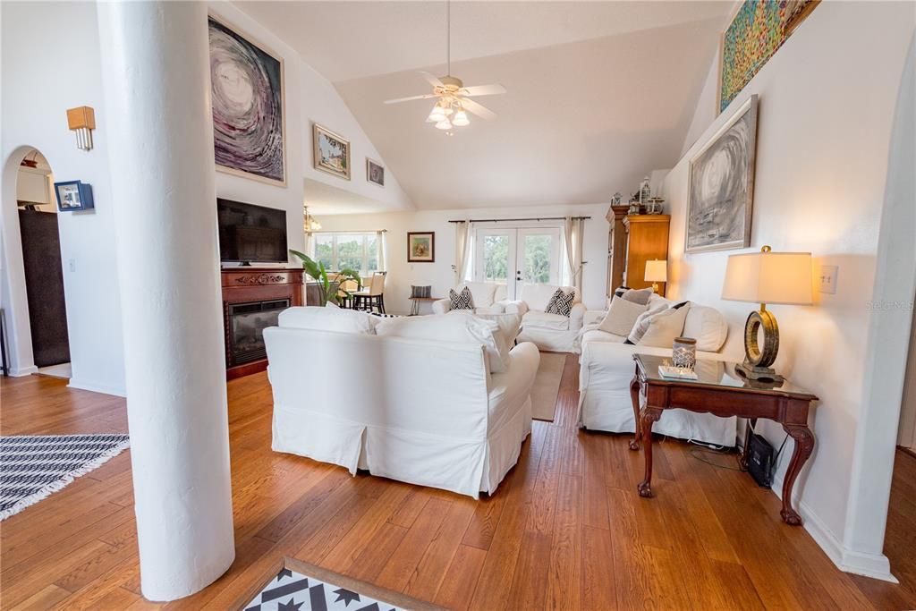 For Sale: $1,390,000 (5 beds, 3 baths, 3284 Square Feet)