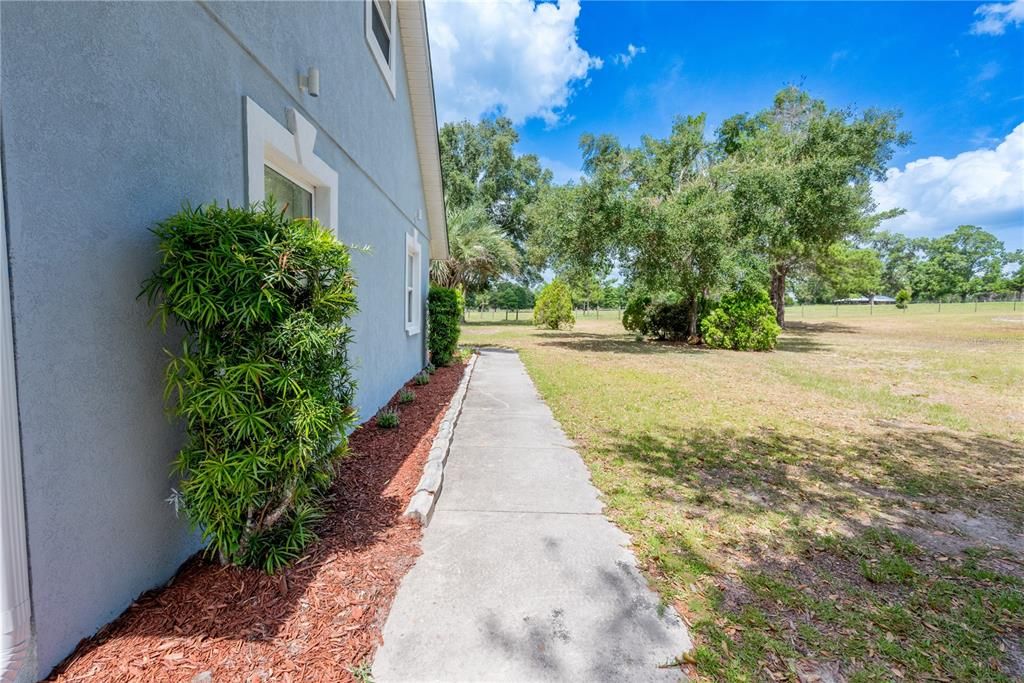 For Sale: $1,390,000 (5 beds, 3 baths, 3284 Square Feet)