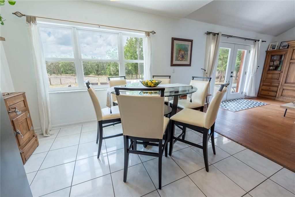 For Sale: $1,390,000 (5 beds, 3 baths, 3284 Square Feet)