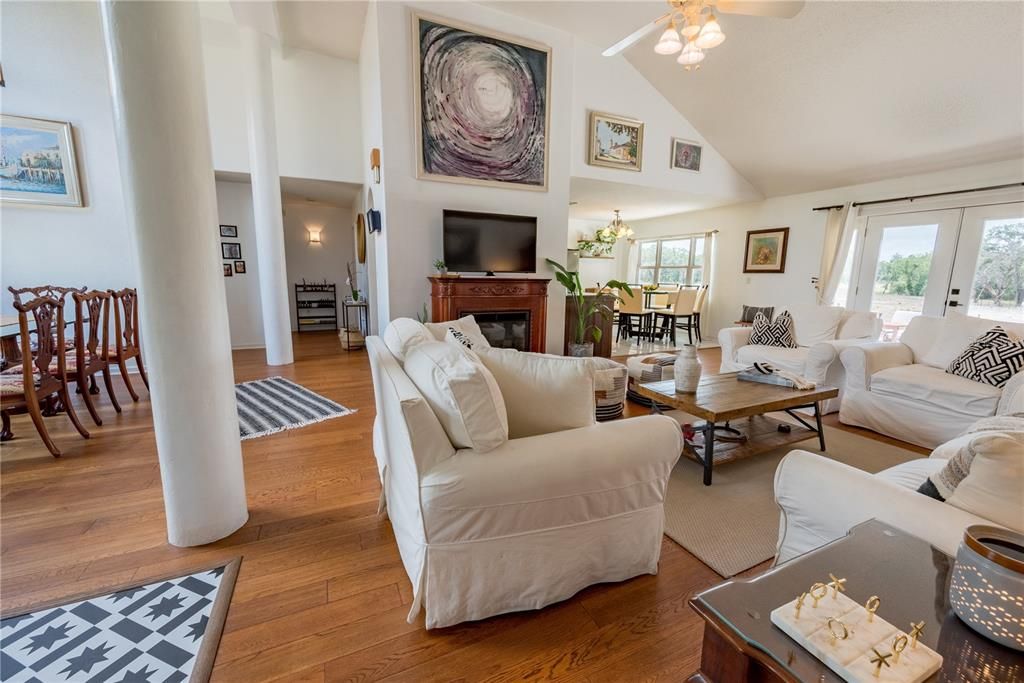 For Sale: $1,390,000 (5 beds, 3 baths, 3284 Square Feet)