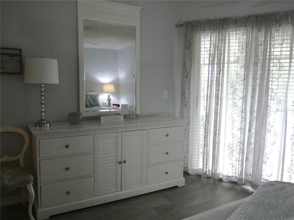 For Rent: $5,500 (2 beds, 2 baths, 1106 Square Feet)