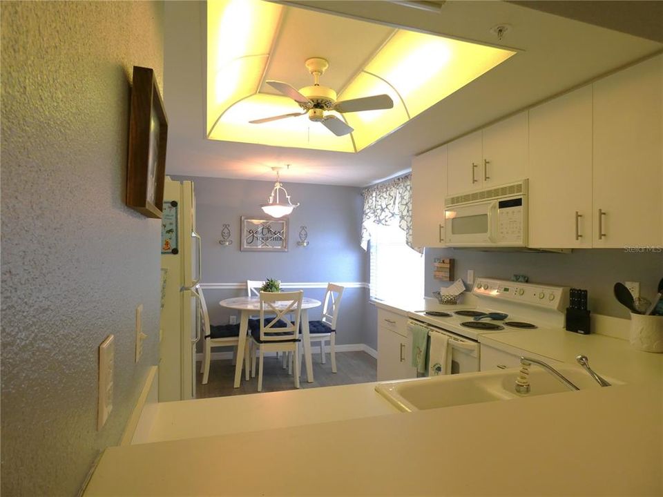 For Rent: $5,500 (2 beds, 2 baths, 1106 Square Feet)