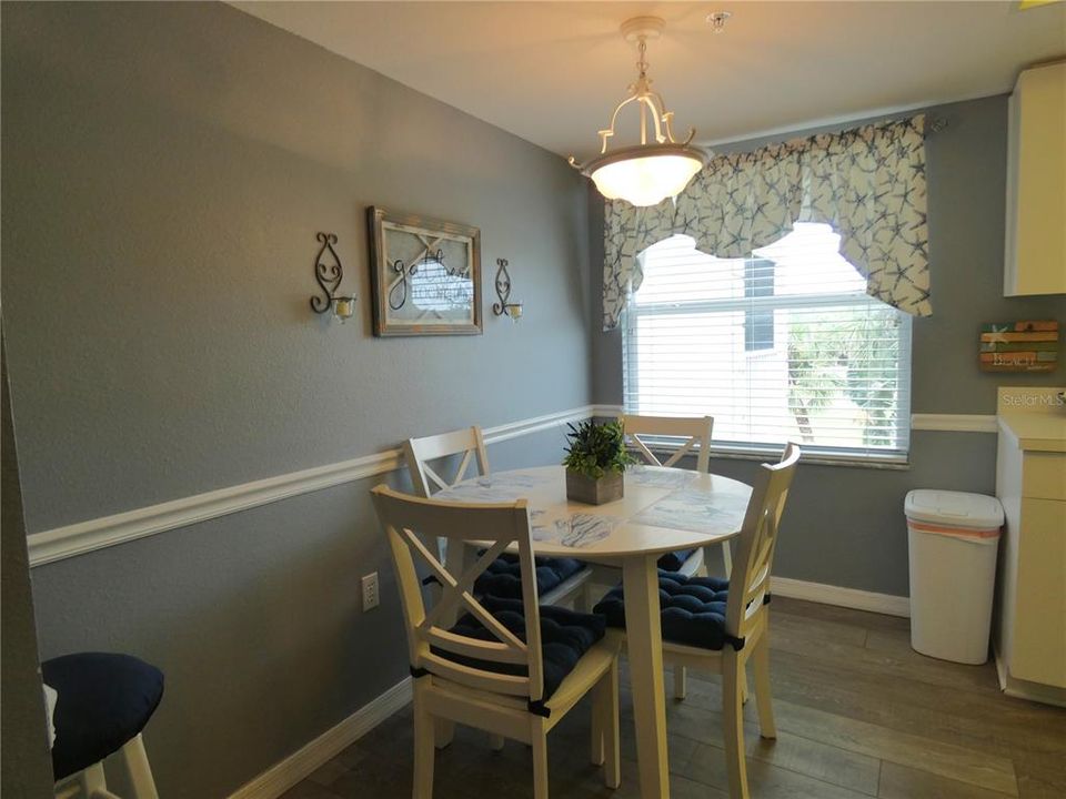 For Rent: $5,500 (2 beds, 2 baths, 1106 Square Feet)