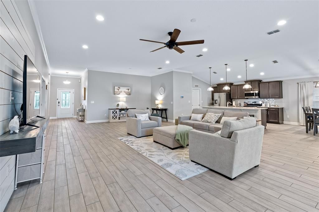 На продажу: $515,000 (3 спален, 3 ванн, 2361 Квадратных фут)