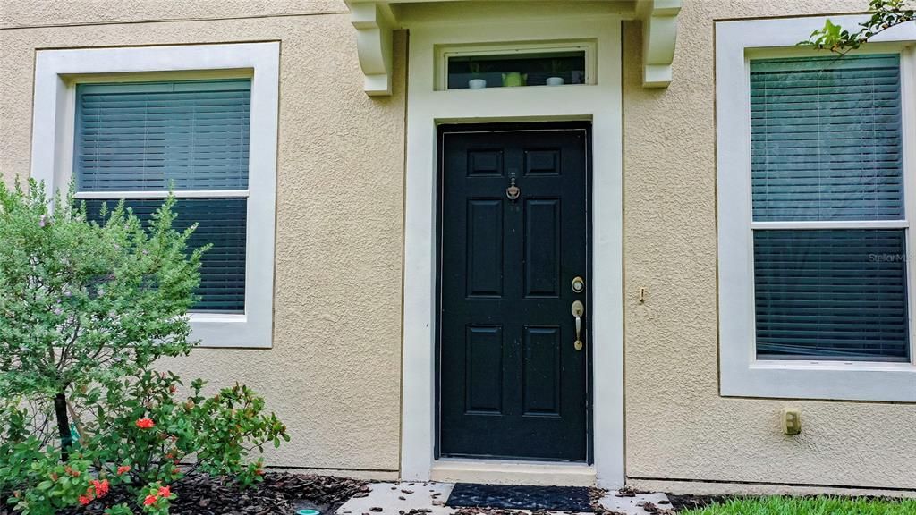 Под контрактом: $2,100 (3 спален, 2 ванн, 1790 Квадратных фут)