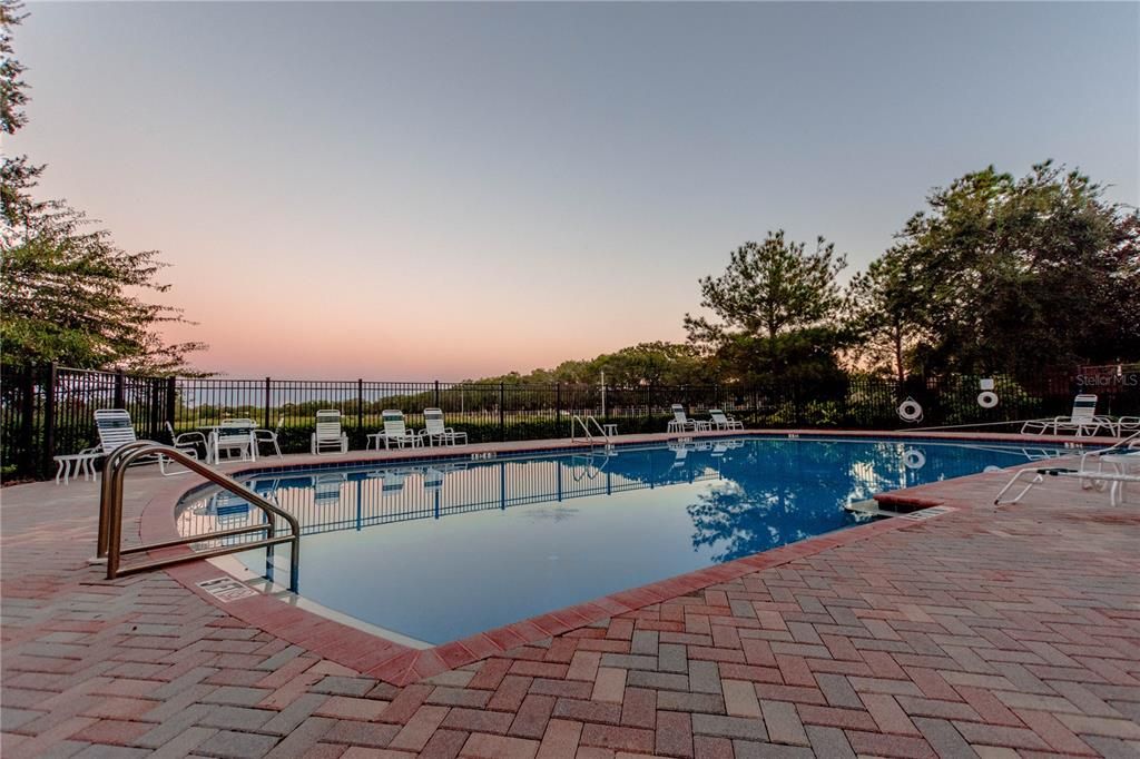 Под контрактом: $2,100 (3 спален, 2 ванн, 1790 Квадратных фут)