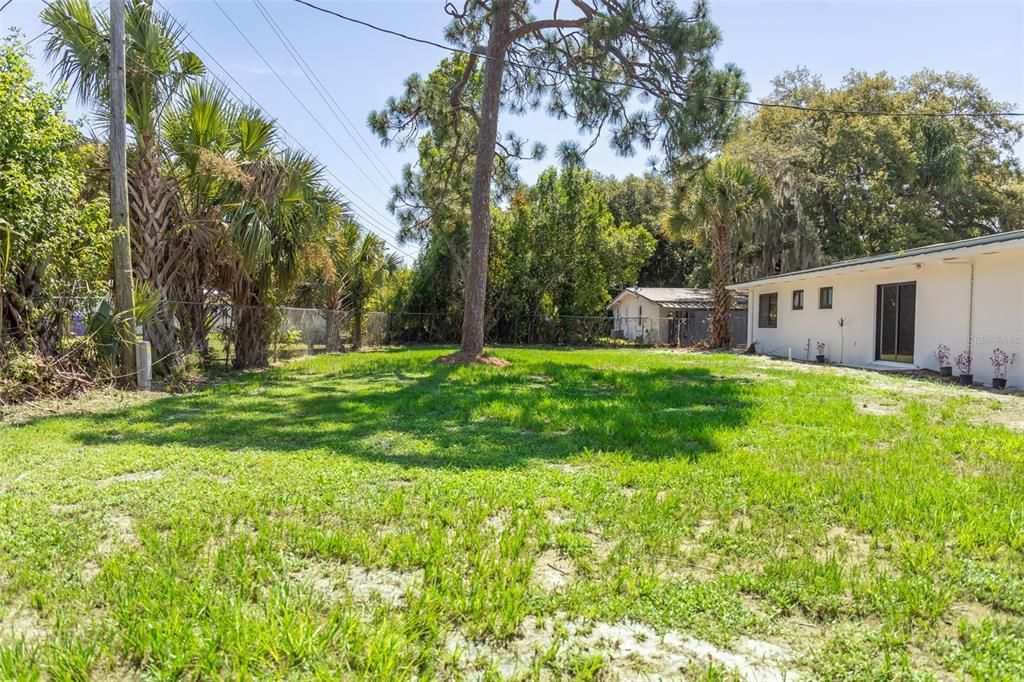 For Sale: $359,000 (3 beds, 2 baths, 1516 Square Feet)