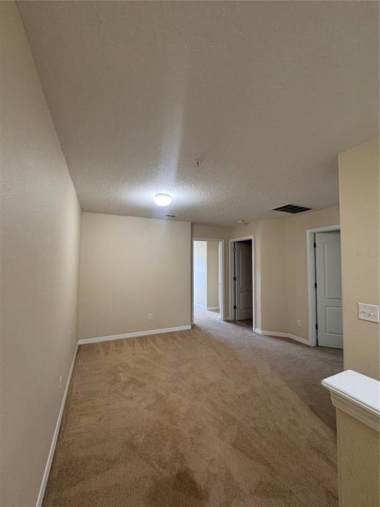 En Venta: $395,000 (3 camas, 2 baños, 1916 Pies cuadrados)