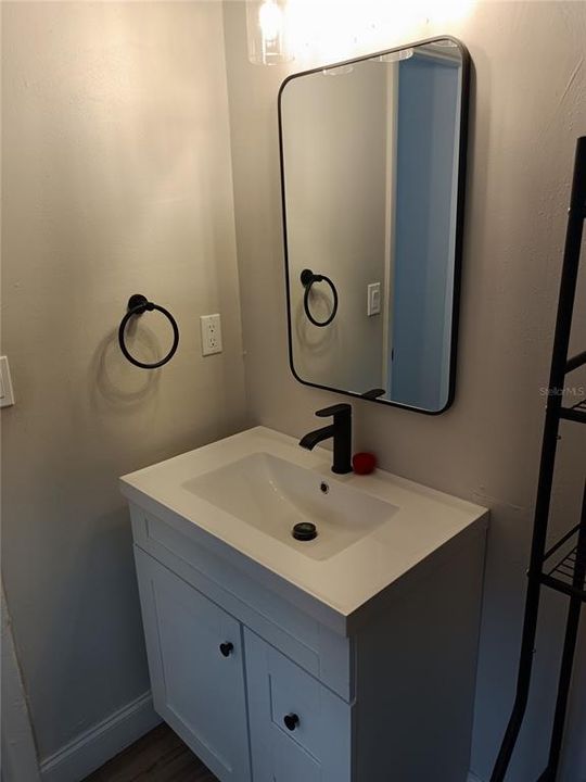 For Sale: $240,000 (3 beds, 2 baths, 1008 Square Feet)