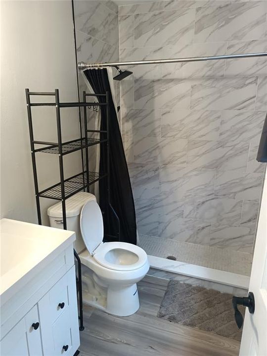 For Sale: $240,000 (3 beds, 2 baths, 1008 Square Feet)