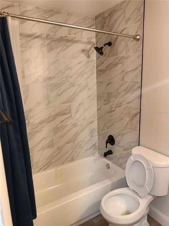 For Sale: $240,000 (3 beds, 2 baths, 1008 Square Feet)