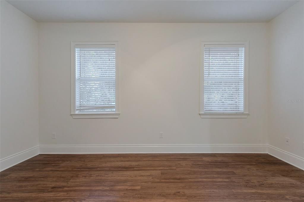 На продажу: $869,900 (3 спален, 2 ванн, 2598 Квадратных фут)