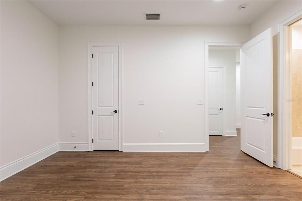 На продажу: $869,900 (3 спален, 2 ванн, 2598 Квадратных фут)