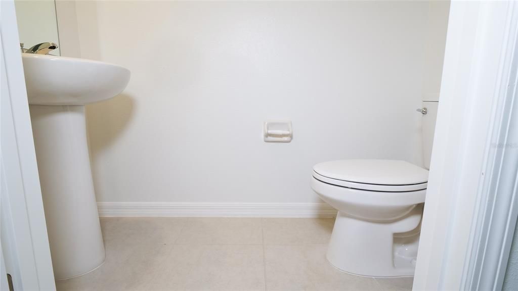 For Rent: $2,145 (3 beds, 2 baths, 1634 Square Feet)