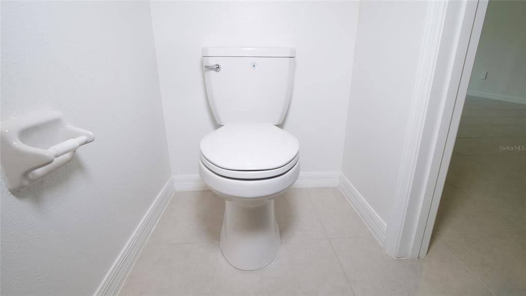 For Rent: $2,145 (3 beds, 2 baths, 1634 Square Feet)