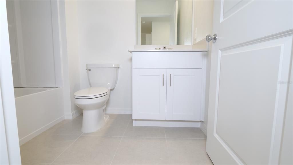 For Rent: $2,145 (3 beds, 2 baths, 1634 Square Feet)