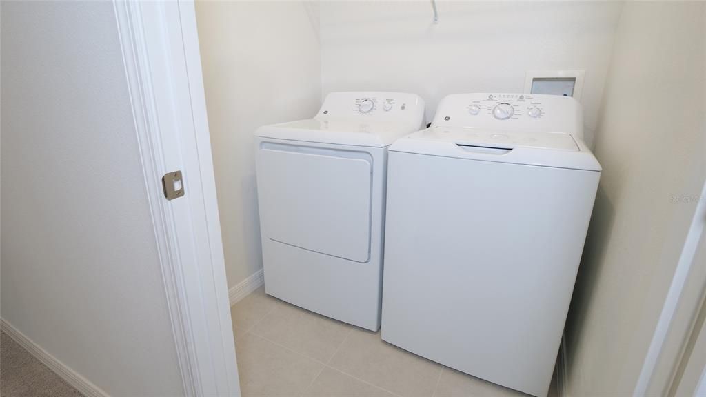 For Rent: $2,145 (3 beds, 2 baths, 1634 Square Feet)