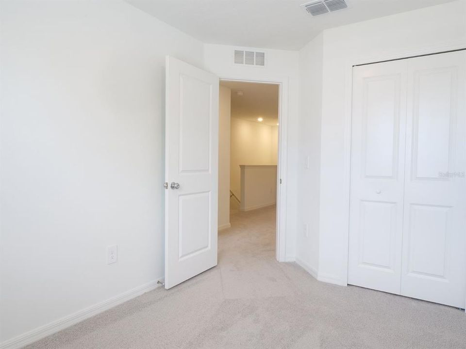 For Rent: $2,145 (3 beds, 2 baths, 1634 Square Feet)