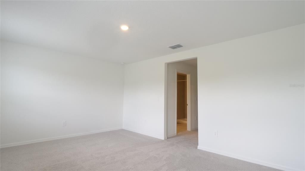 For Rent: $2,145 (3 beds, 2 baths, 1634 Square Feet)