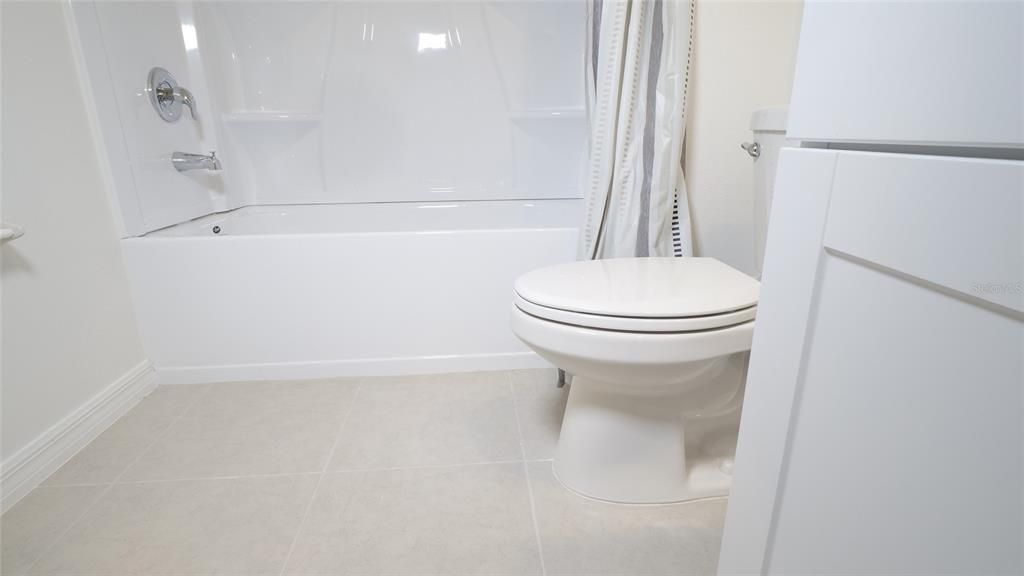 For Rent: $2,145 (3 beds, 2 baths, 1634 Square Feet)