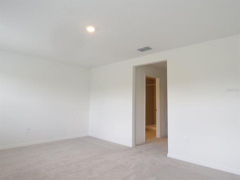 For Rent: $2,145 (3 beds, 2 baths, 1634 Square Feet)