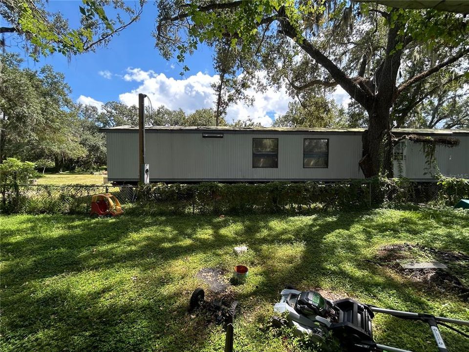 待售: $138,600 (4 贝兹, 4 浴室, 1700 平方英尺)