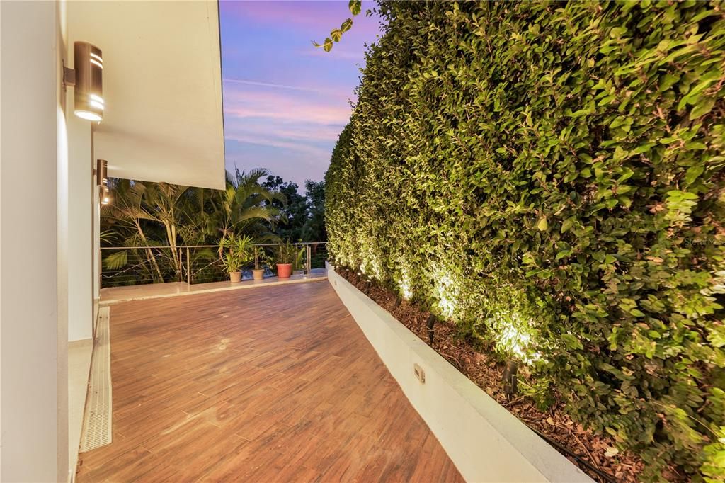 En Venta: $797,000 (5 camas, 4 baños, 3162 Pies cuadrados)