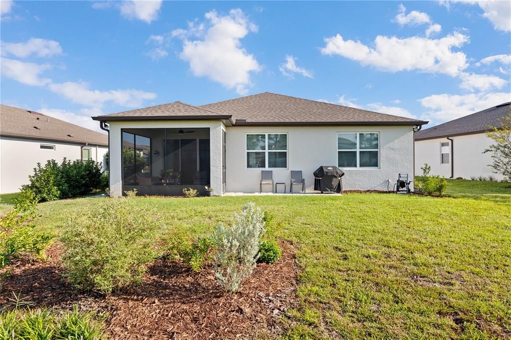 合同活跃: $318,813 (3 贝兹, 2 浴室, 1662 平方英尺)