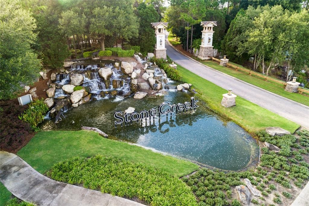 合同活跃: $318,813 (3 贝兹, 2 浴室, 1662 平方英尺)