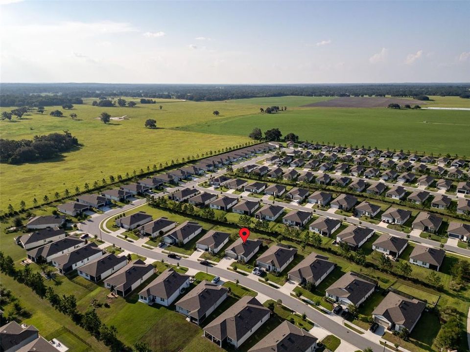 合同活跃: $318,813 (3 贝兹, 2 浴室, 1662 平方英尺)