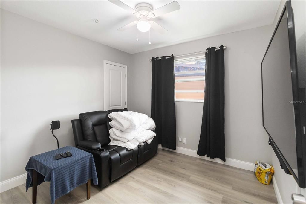 待售: $515,000 (3 贝兹, 2 浴室, 1326 平方英尺)